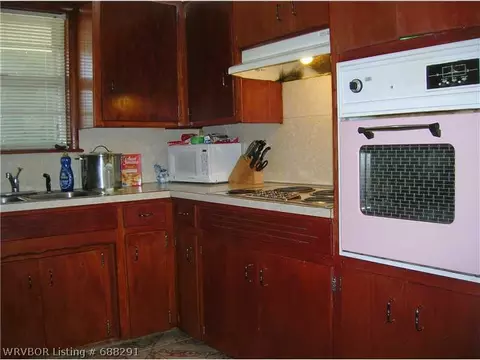 803 N 14th St, Fort Smith, AR 72901 photo 3