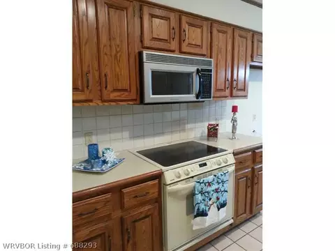 13703 Heritage Pl, Fort Smith, AR 72916 photo 5