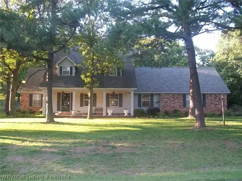 3229 Cliff Dr, Fort Smith, AR 72903 photo 1