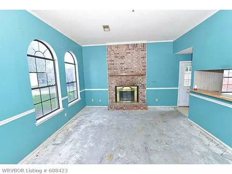 3225 S 68th Cir, Fort Smith, AR 72903 photo 8