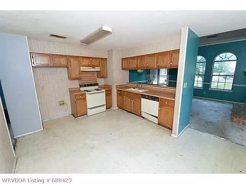 3225 S 68th Cir, Fort Smith, AR 72903 photo 13