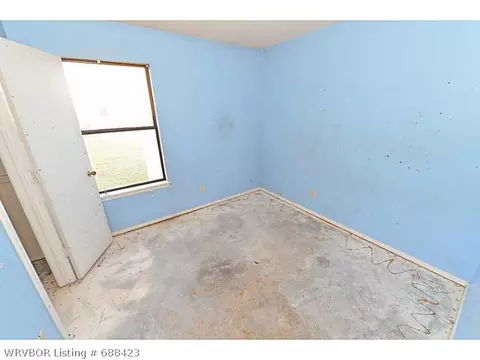 3225 S 68th Cir, Fort Smith, AR 72903 photo 21