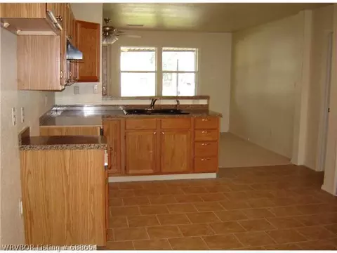 2615 N 41st St, Fort Smith, AR 72904 photo 4