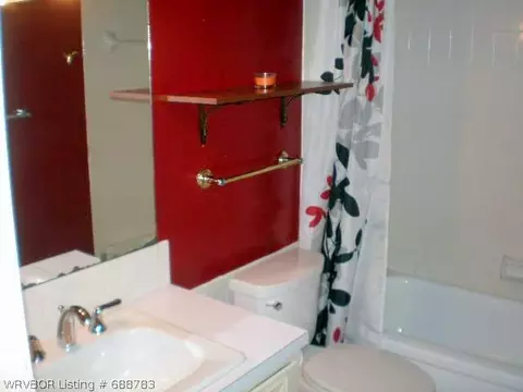 1403 Strozier Ct, Barling, AR 72923 photo 17