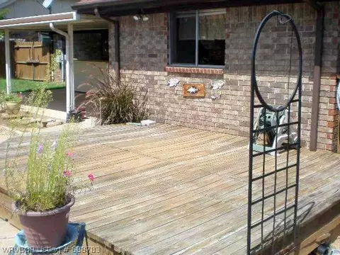 1403 Strozier Ct, Barling, AR 72923 photo 25
