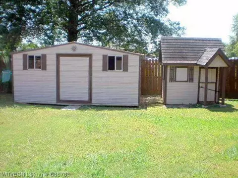 1403 Strozier Ct, Barling, AR 72923 photo 7