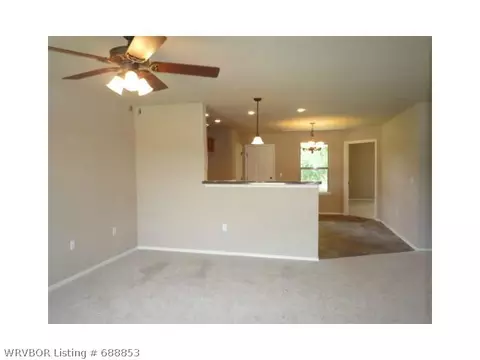7217 Cheryl Ln, Fort Smith, AR 72908 photo 3