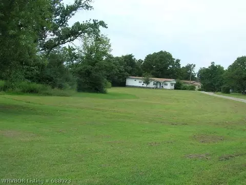 8761 Highway 282, Alma, AR 72921 photo 2