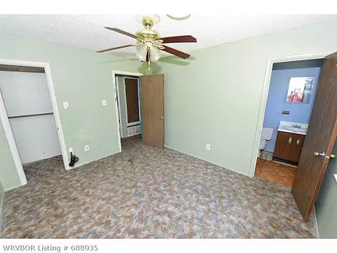 1305 12th Ter, Barling, AR 72923 photo 23