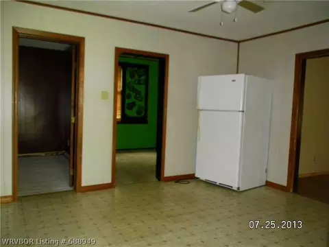 214 Main St, Hackett, AR 72937 photo 4