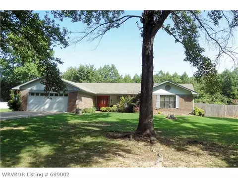 507 Thicksten Dr, Alma, AR 72921 photo 2