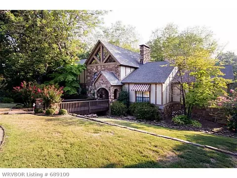 1811 S 73rd Cir, Fort Smith, AR 72903 photo 1