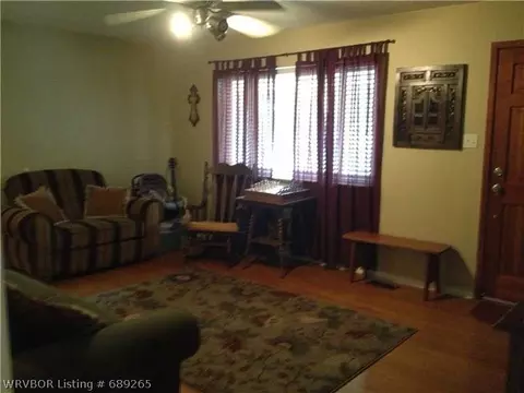 901 Creston St, Fort Smith, AR 72908 photo 5