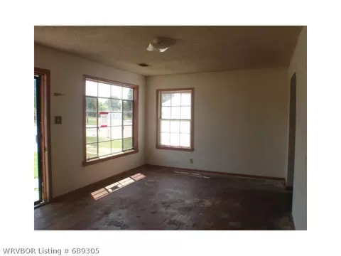 2501 Phoenix Ave, Fort Smith, AR 72901 photo 2