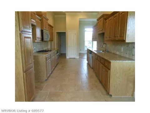 5612 Callaway Ln, Fort Smith, AR 72916 photo 3