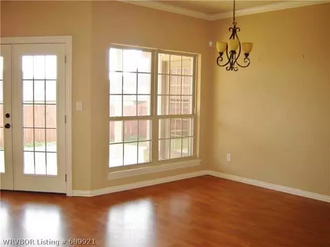 1907 Denali Way, Barling, AR 72923 photo 5