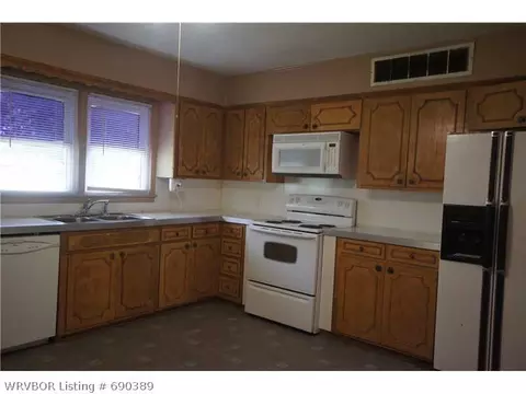 444 N 47th St, Fort Smith, AR 72903 photo 3