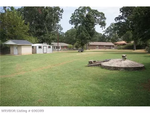 444 N 47th St, Fort Smith, AR 72903 photo 2