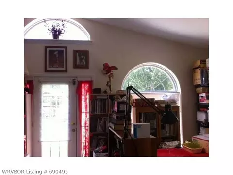 192 E 6th St, Waldron, AR 72958 photo 18