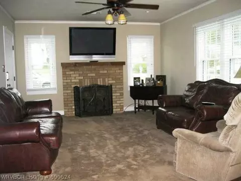2419 S M St, Fort Smith, AR 72901 photo 3