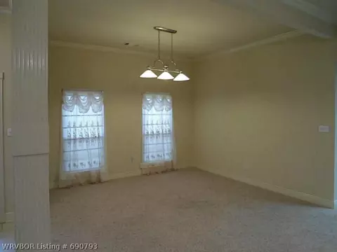 3 Katie Ct, Lavaca, AR 72941 photo 4