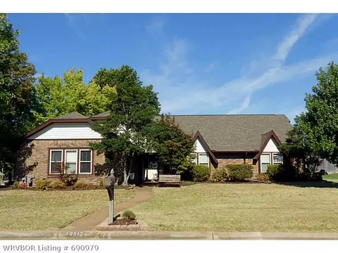 10612 Castleton St, Fort Smith, AR 72908 photo 1