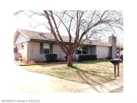 1207 E St, Barling, AR 72923 photo 16
