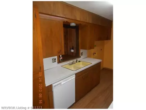 1207 E St, Barling, AR 72923 photo 6