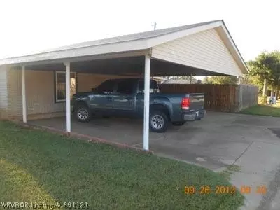 1207 E St, Barling, AR 72923 photo 11