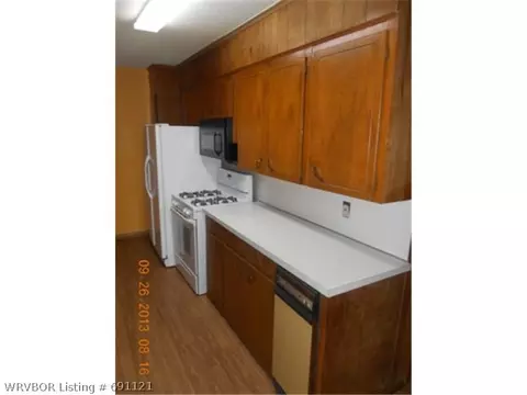 1207 E St, Barling, AR 72923 photo 5