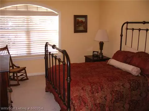 6300 Meadow Brook Dr, Fort Smith, AR 72916 photo 9