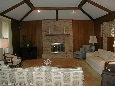 15 S 35th Cir, Fort Smith, AR 72903 photo 3