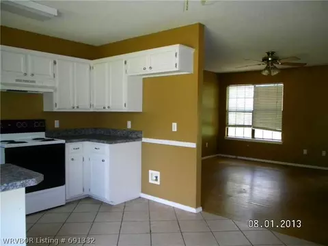 206 Marvin St, Hackett, AR 72937 photo 5