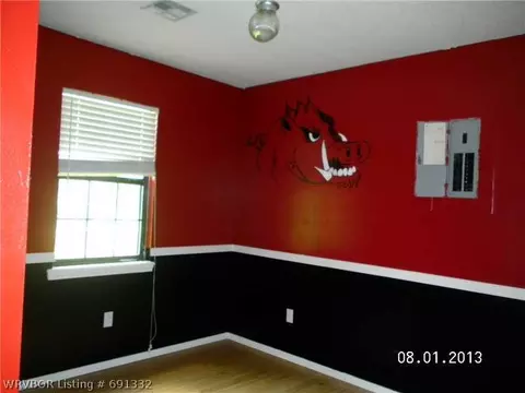 206 Marvin St, Hackett, AR 72937 photo 11