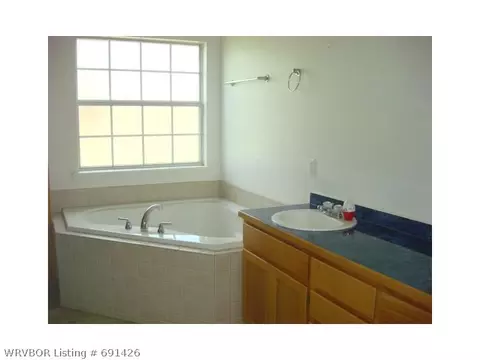 101 May St, Pocola, OK 74902 photo 5