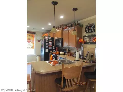 508 E Mary St, Paris, AR 72855 photo 4