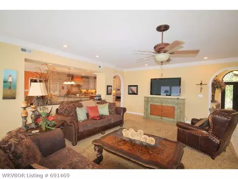 3816 Spring Mountain Dr, Fort Smith, AR 72916 photo 6