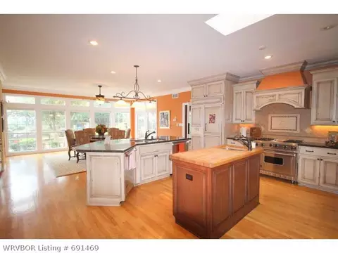 3816 Spring Mountain Dr, Fort Smith, AR 72916 photo 9