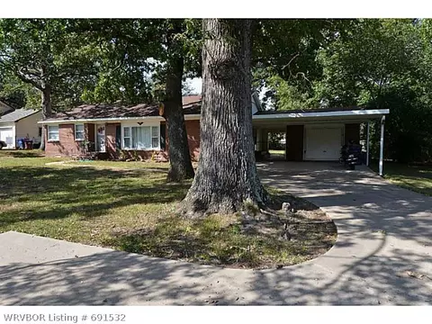 1527 N 50 St, Fort Smith, AR 72904 photo 2