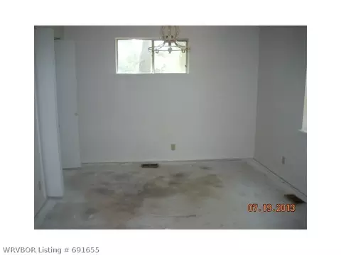 1008 5th Ter, Barling, AR 72923 photo 9
