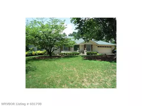 7107 Riviera Dr, Fort Smith, AR 72903 photo 1
