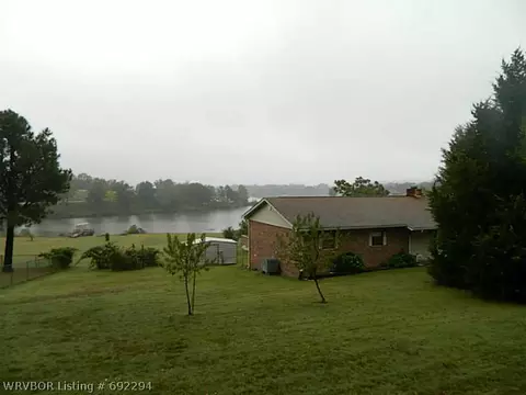 8801 N Lake Ln, Hackett, AR 72937 photo 1