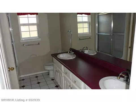 11519 Springridge Dr, Fort Smith, AR 72916 photo 10