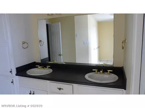 11519 Springridge Dr, Fort Smith, AR 72916 photo 8
