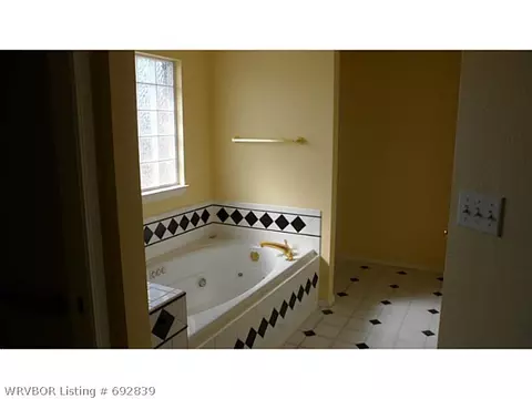 11519 Springridge Dr, Fort Smith, AR 72916 photo 7