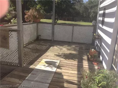 805 9th St, Barling, AR 72923 photo 22