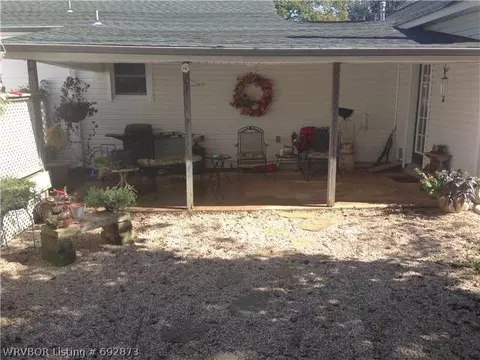 805 9th St, Barling, AR 72923 photo 20