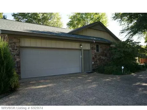 2016 Queensbury Way, Fort Smith, AR 72908 photo 2