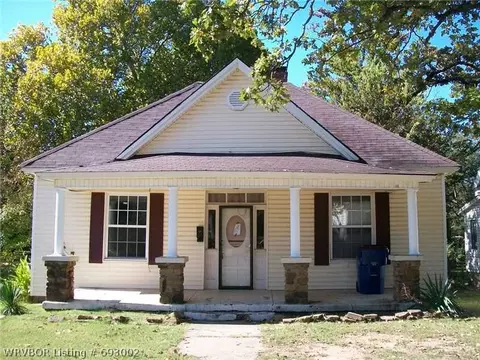 1022 S 25th St, Fort Smith, AR 72901 photo 1