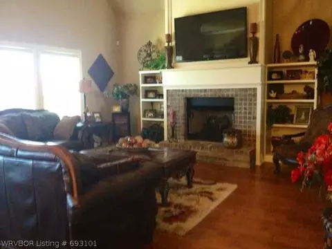 8712 Lakeside Way, Fort Smith, AR 72903 photo 4